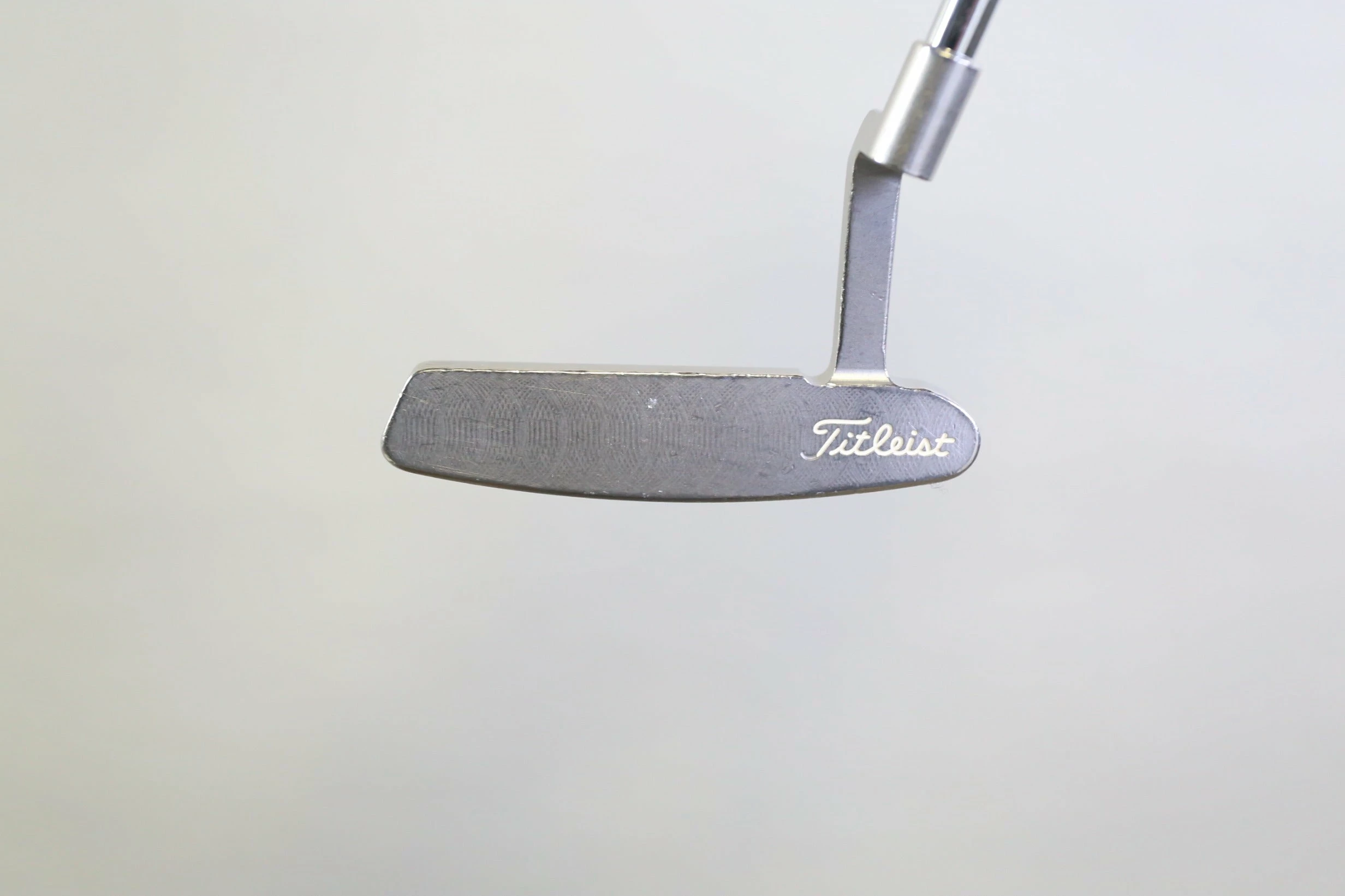 Titleist Studio Stainless Newport Scotty Cameron Right Handed 35 In Steel Shaft - Image 3